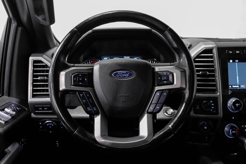 2017 Ford F150 SuperCrew Cab Platinum Pickup 4D 5 1/2 ft 17