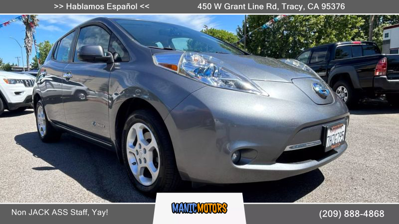 2015 Nissan LEAF SV