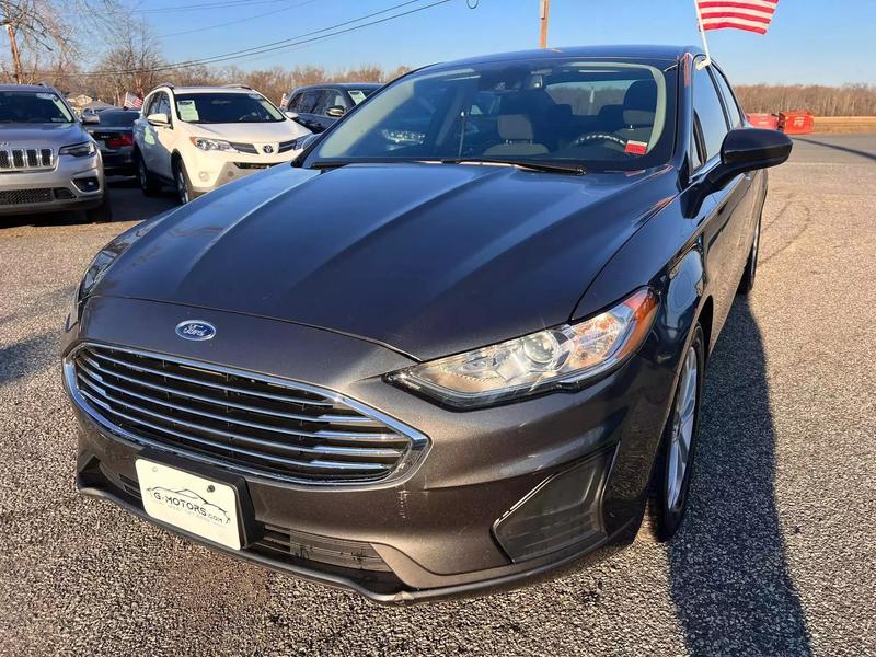 2020 Ford Fusion SE Sedan 4D 12