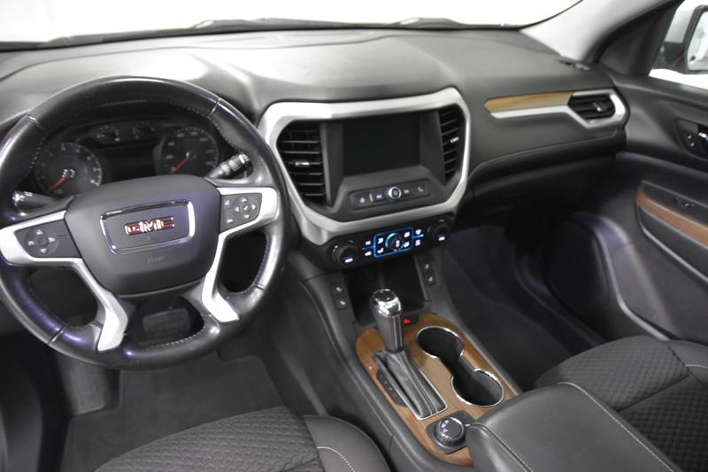 2019 GMC Acadia SLE-2 Sport Utility 4D 20