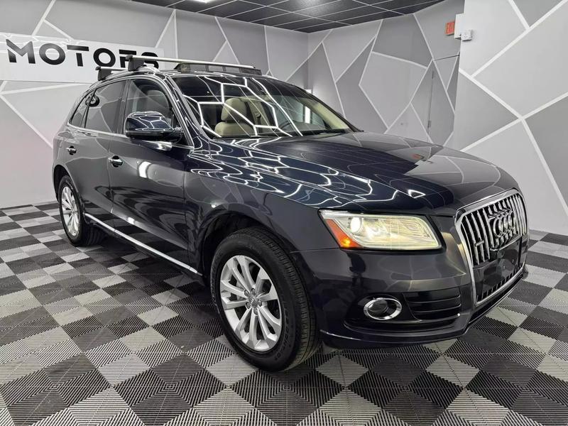 2016 Audi Q5 2.0T Premium Sport Utility 4D 9