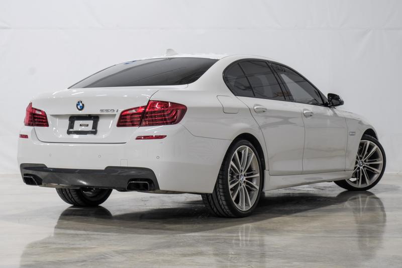 2015 BMW 5 Series 550i Sedan 4D 6