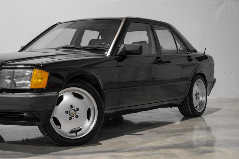 1992 Mercedes-Benz 190 E 2.3 Sedan 4D 7