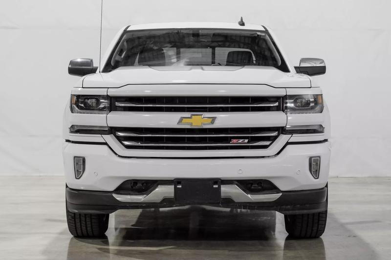 2017 Chevrolet Silverado 1500 Crew Cab LTZ Pickup 4D 5 3/4 ft 3