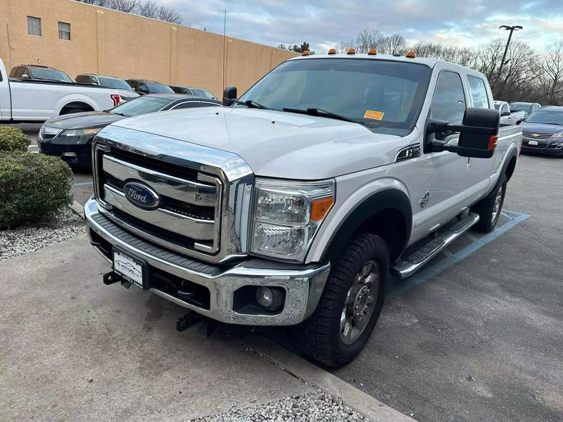 2016 Ford F250 Super Duty Crew Cab Lariat Pickup 4D 6 3/4 ft 7