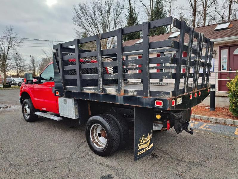 2016 Ford F350 Super Duty Regular Cab & Chassis XLT Cab & Chassis 2D 2