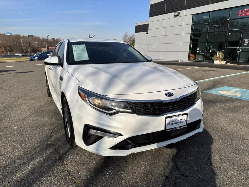 2020 Kia Optima LX Sedan 4D 16