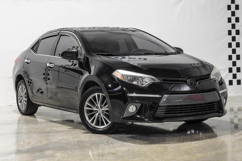 2015 Toyota Corolla LE Plus Sedan 4D 4