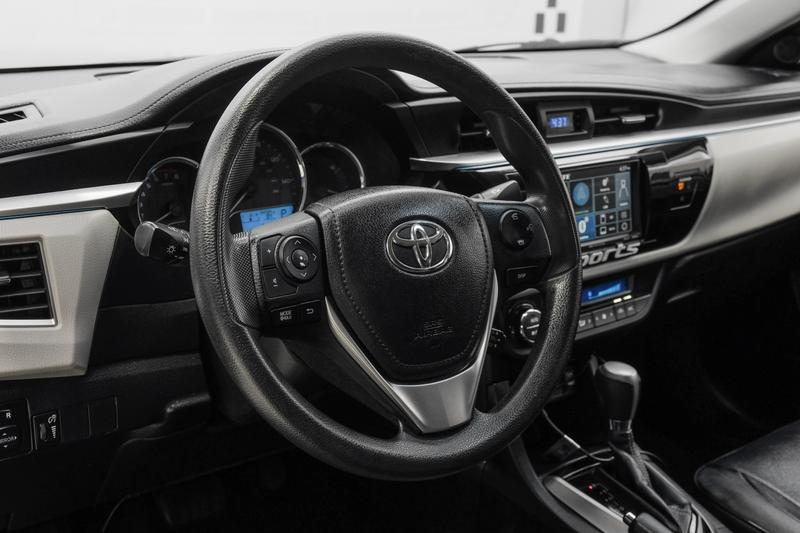 2015 Toyota Corolla LE Plus Sedan 4D 20