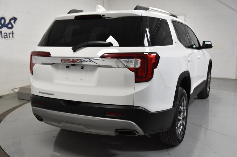 2023 GMC Acadia SLT Sport Utility 4D 4