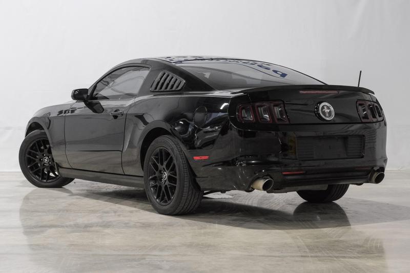 2014 Ford Mustang V6 Coupe 2D 8