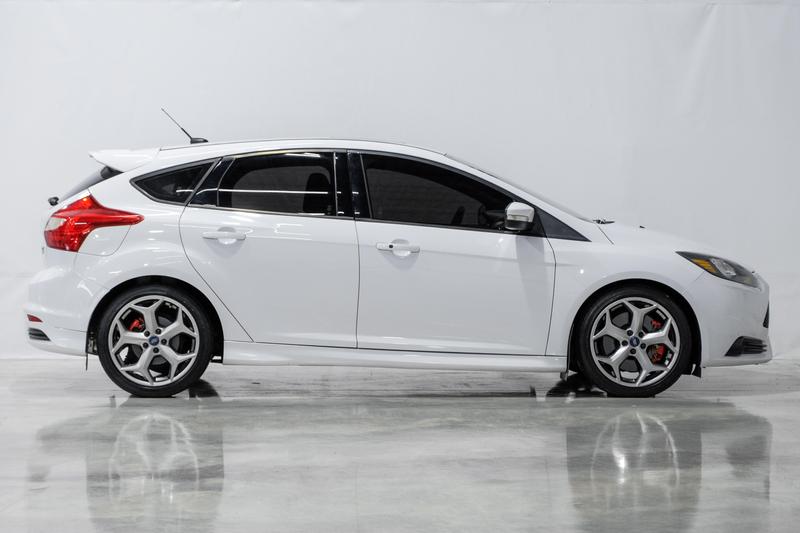 2014 Ford Focus ST Hatchback 4D 5