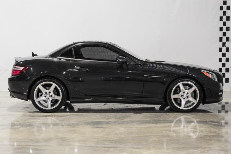 2013 Mercedes-Benz SLK-Class SLK 250 Roadster 2D 8