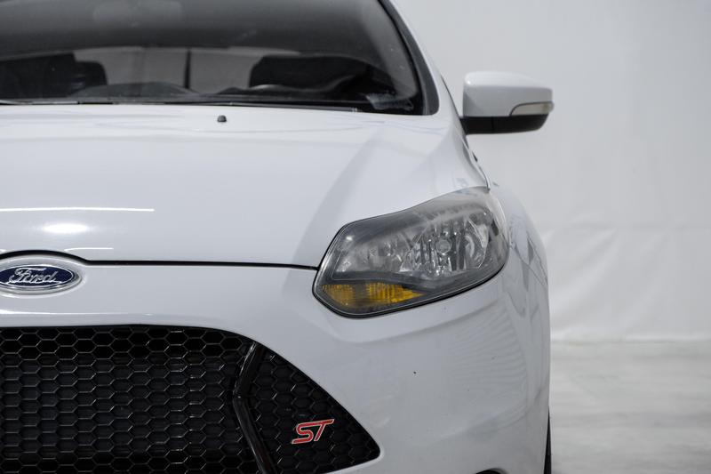 2014 Ford Focus ST Hatchback 4D 44