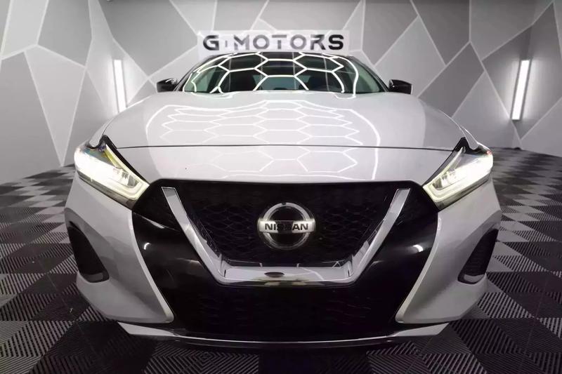 2019 Nissan Maxima SV Sedan 4D 5