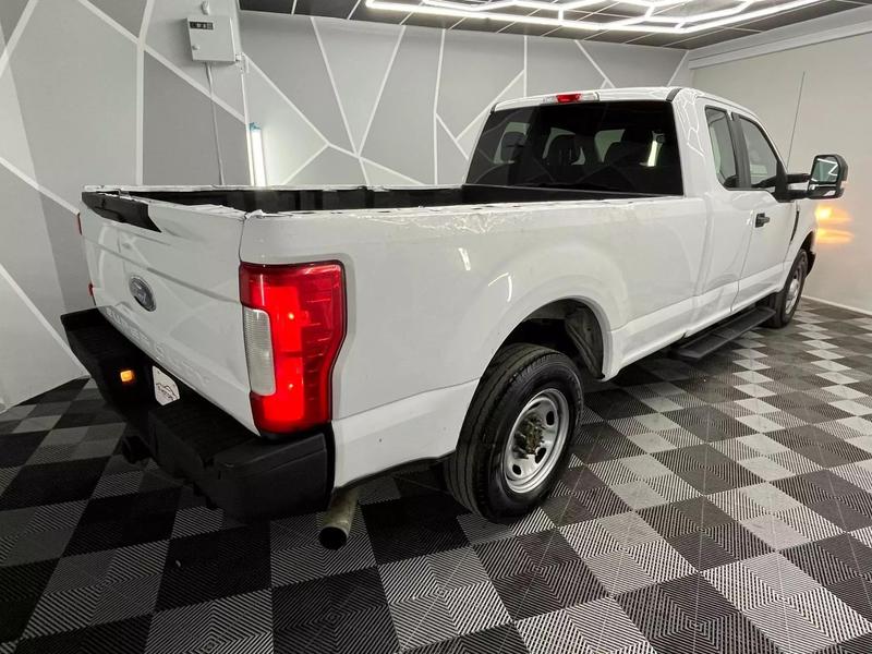 2018 Ford F250 Super Duty Super Cab XL Pickup 4D 8 ft 11