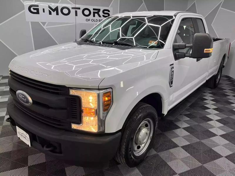 2018 Ford F250 Super Duty Super Cab XL Pickup 4D 8 ft 23