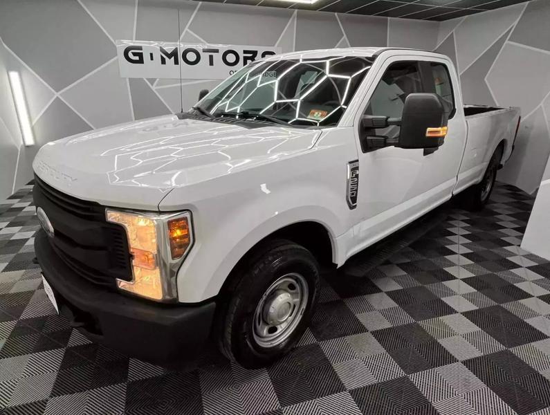 2018 Ford F250 Super Duty Super Cab XL Pickup 4D 8 ft 5