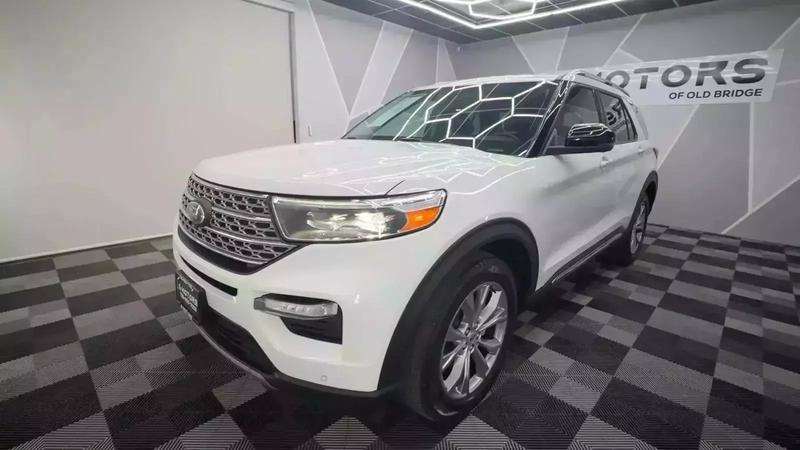 2021 Ford Explorer Limited Sport Utility 4D 27