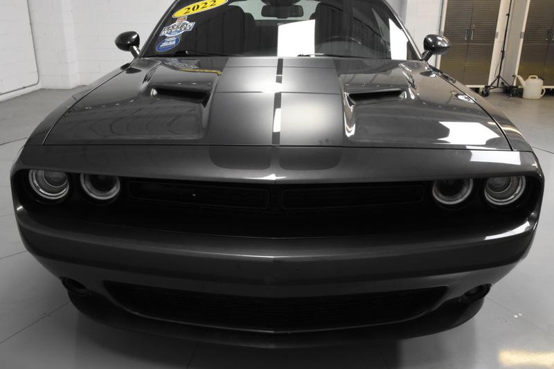 2022 Dodge Challenger SXT Coupe 2D 45