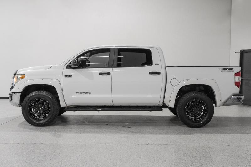 2014 Toyota Tundra CrewMax SR5 Pickup 4D 5 1/2 ft 9