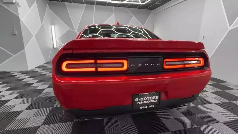 2022 Dodge Challenger R/T Coupe 2D 19