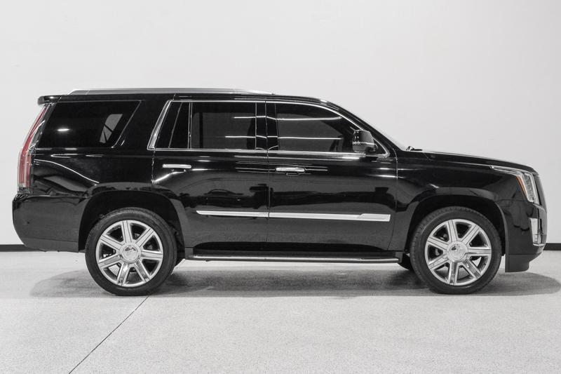 2018 Cadillac Escalade Luxury Sport Utility 4D 5