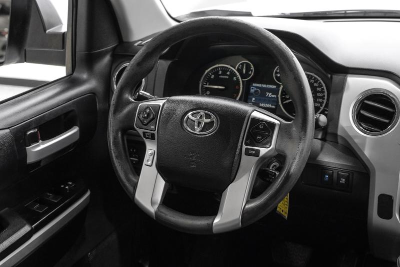 2014 Toyota Tundra CrewMax SR5 Pickup 4D 5 1/2 ft 21