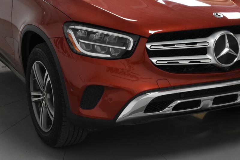 2021 Mercedes-Benz GLC GLC 300 Sport Utility 4D 56