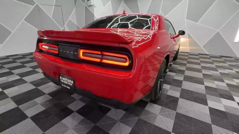 2022 Dodge Challenger R/T Coupe 2D 21