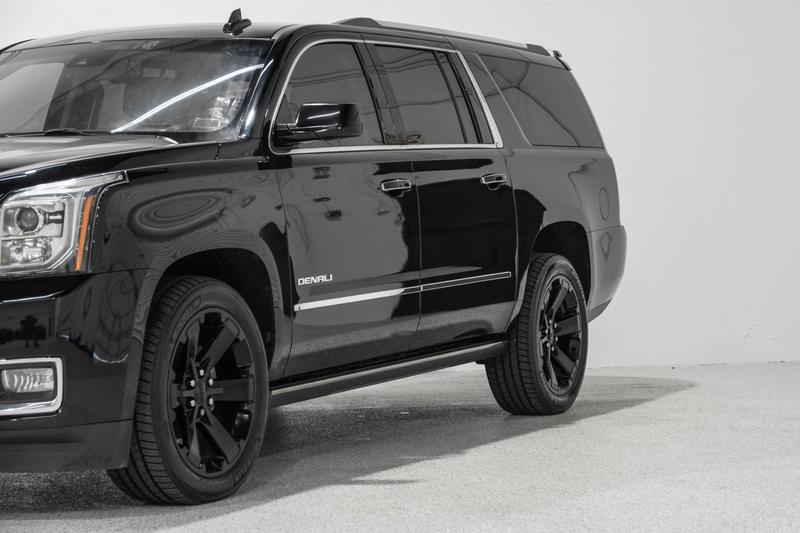 2017 GMC Yukon XL Denali Sport Utility 4D 11