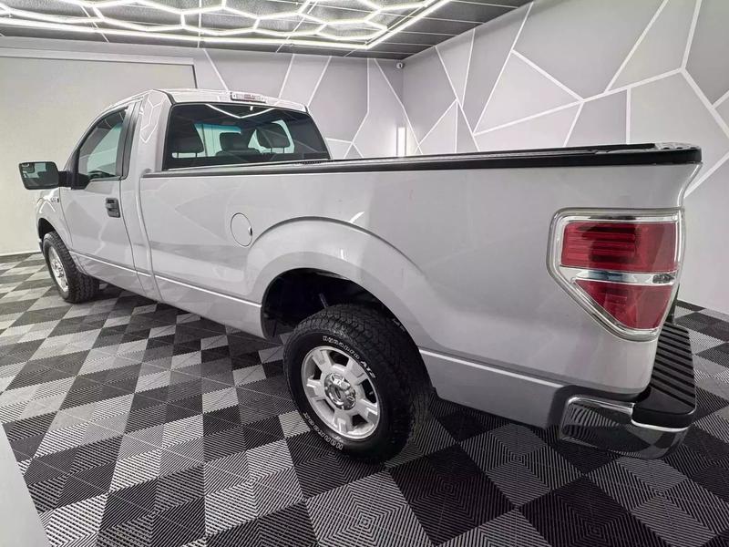 2014 Ford F150 Regular Cab XL Pickup 2D 8 ft 2