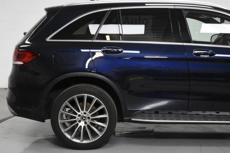 2021 Mercedes-Benz GLC GLC 300 Sport Utility 4D 10