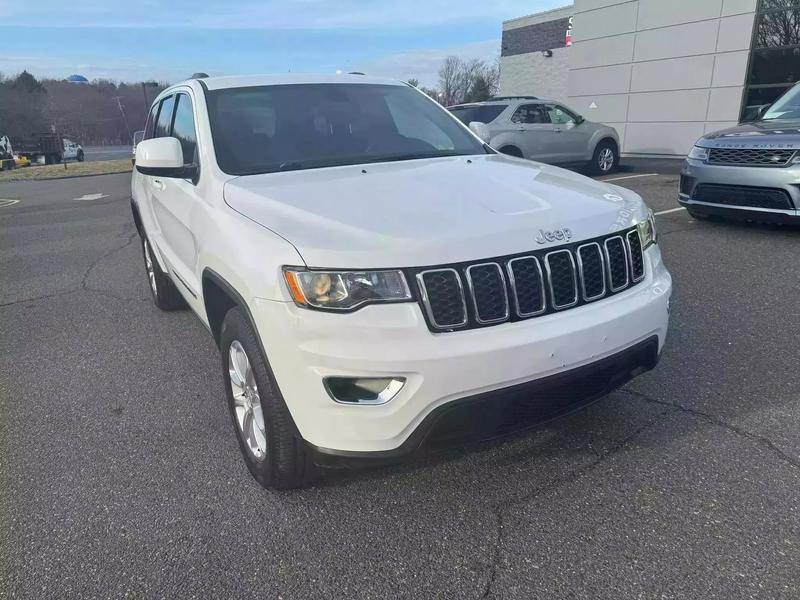 2021 Jeep Grand Cherokee Laredo E Sport Utility 4D 14