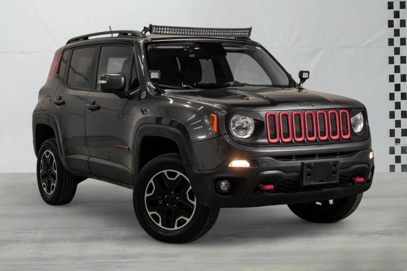 2017 Jeep Renegade Trailhawk Sport Utility 4D 4