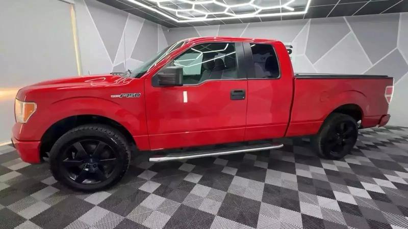 2013 Ford F150 Super Cab STX Pickup 4D 6 1/2 ft 9