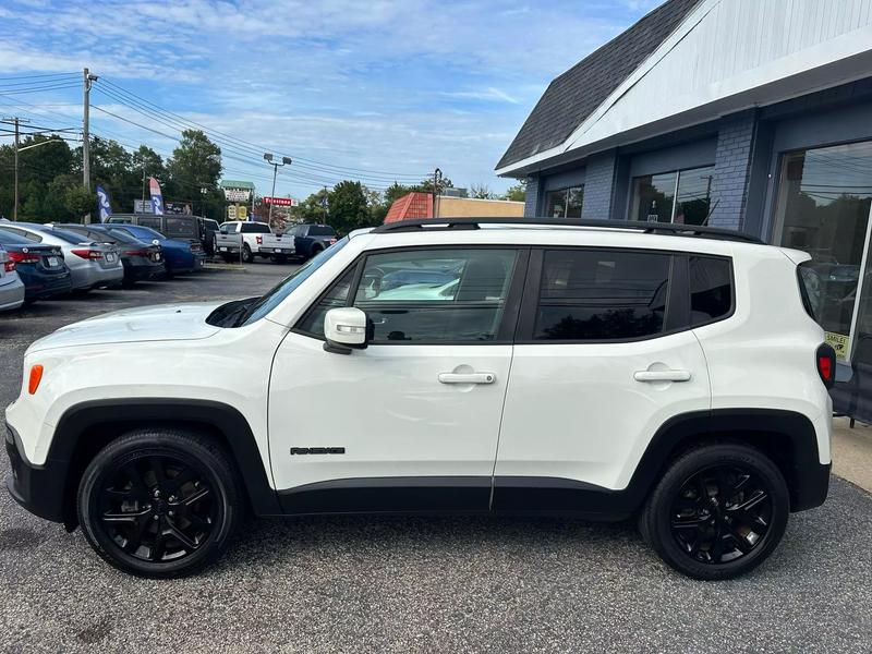 2017 Jeep Renegade Latitude Sport Utility 4D 4