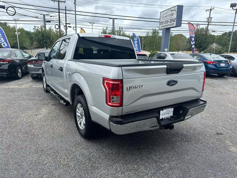 2015 Ford F150 SuperCrew Cab XLT Pickup 4D 6 1/2 ft 5