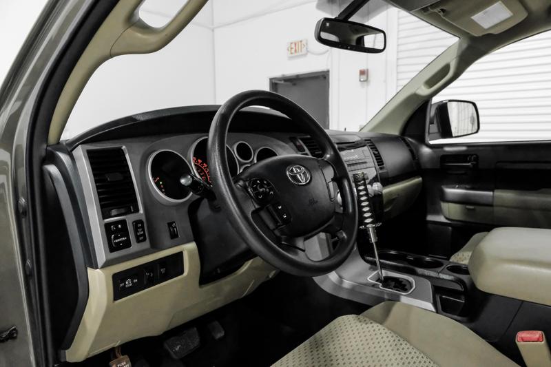 2013 Toyota Tundra CrewMax Pickup 4D 5 1/2 ft 22