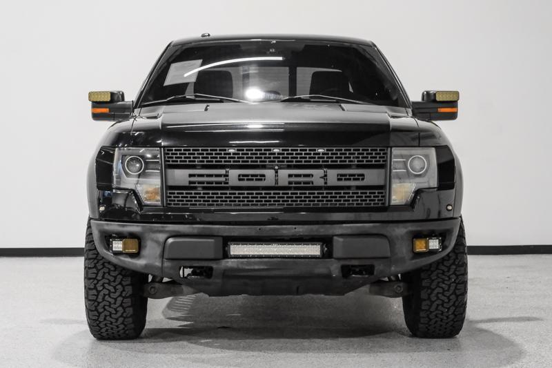 2014 Ford F150 SuperCrew Cab SVT Raptor Pickup 4D 5 1/2 ft 3