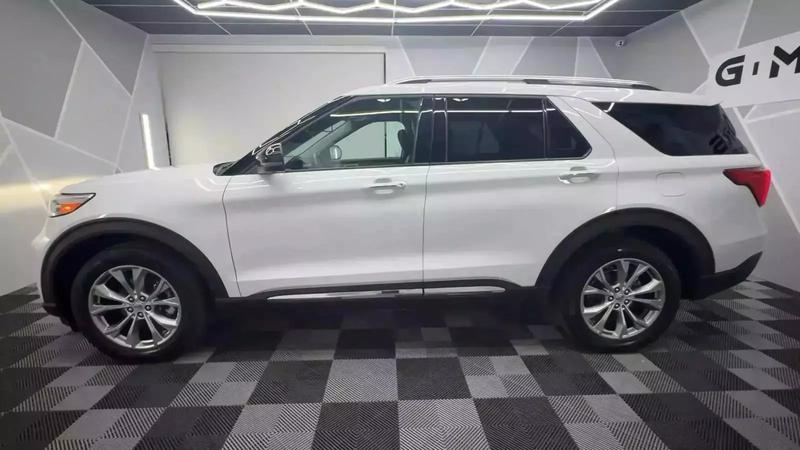 2021 Ford Explorer Limited Sport Utility 4D 12