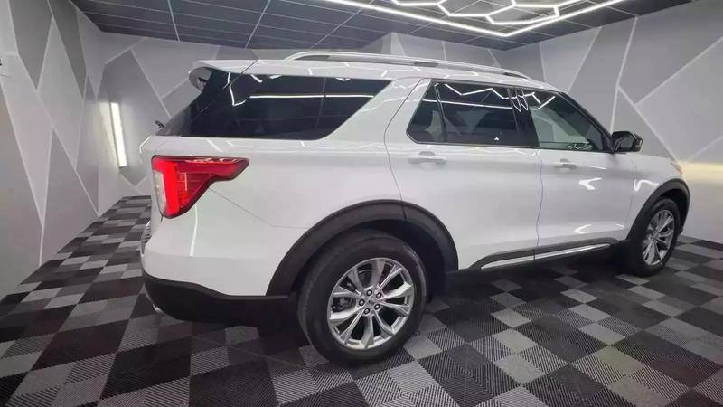 2021 Ford Explorer Limited Sport Utility 4D 19