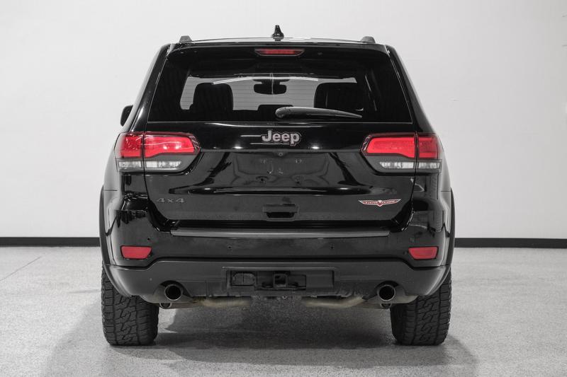 2020 Jeep Grand Cherokee Trailhawk Sport Utility 4D 7