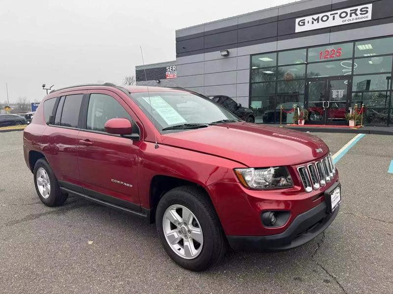 2016 Jeep Compass Latitude Sport Utility 4D 15