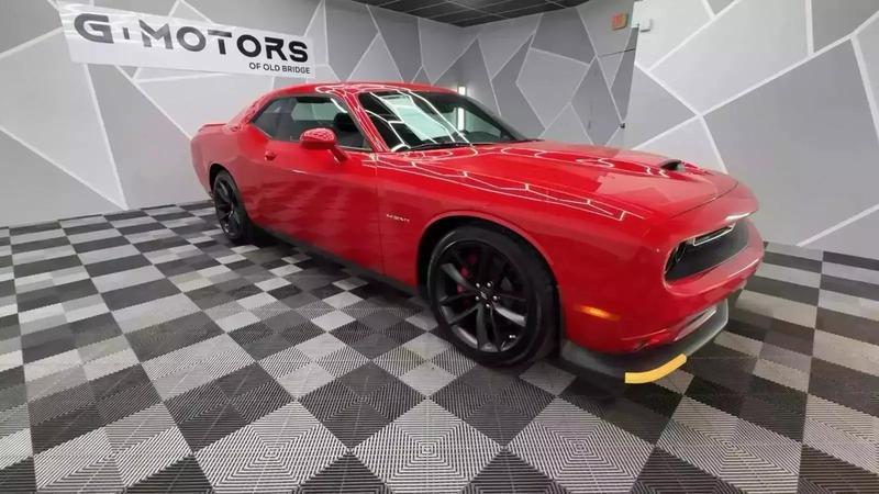 2022 Dodge Challenger R/T Coupe 2D 4