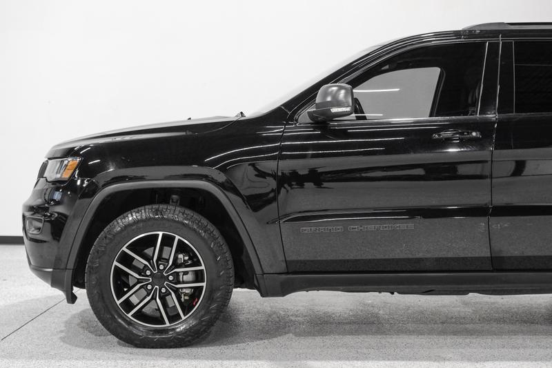 2020 Jeep Grand Cherokee Trailhawk Sport Utility 4D 14