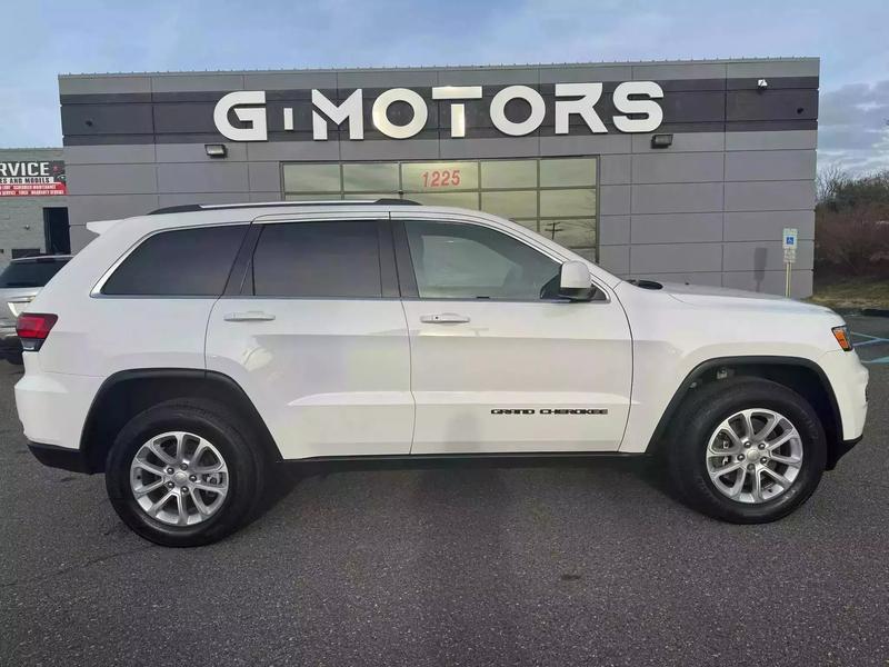 2021 Jeep Grand Cherokee Laredo E Sport Utility 4D 13