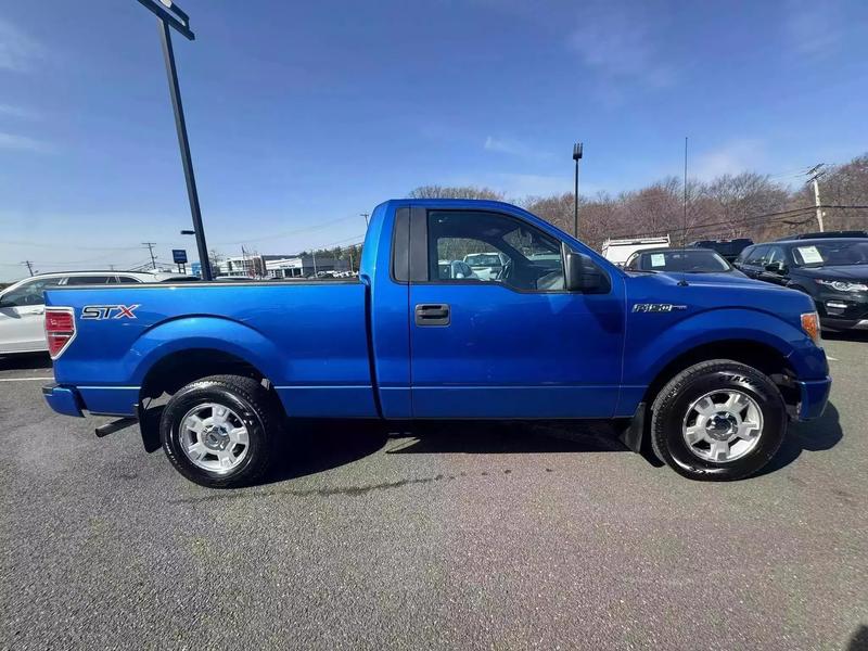 2014 Ford F150 Regular Cab STX Pickup 2D 6 1/2 ft 18