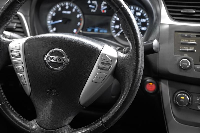 2014 Nissan Sentra SV Sedan 4D 26