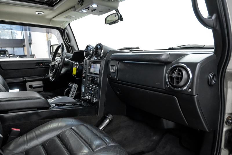 2006 HUMMER H2 Sport Utility 4D 16